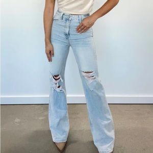 Vervet Leslie 90’s Vintage Flair Light Wash Denim NWT Size: 10